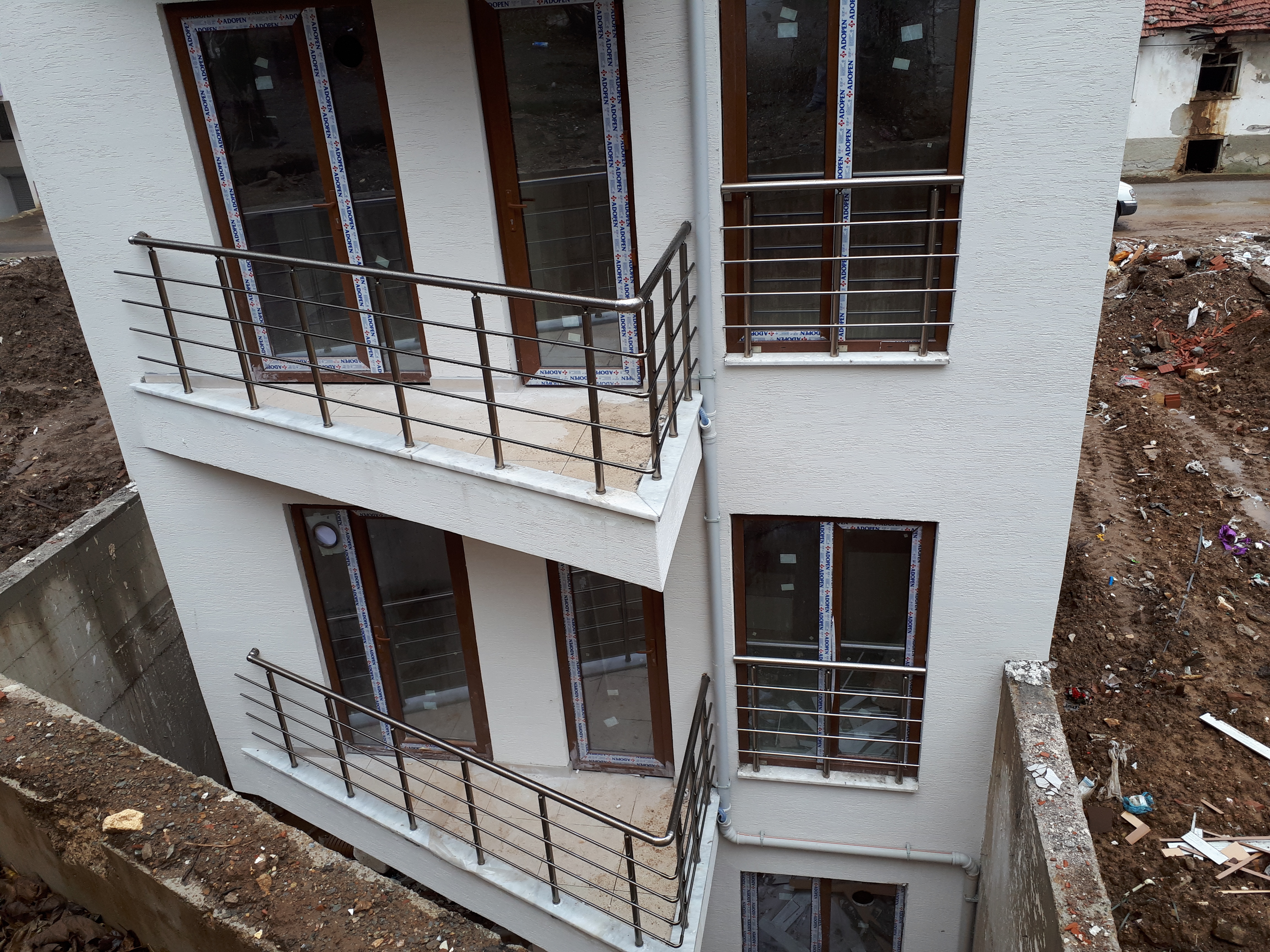 Dış mekan korkulukları